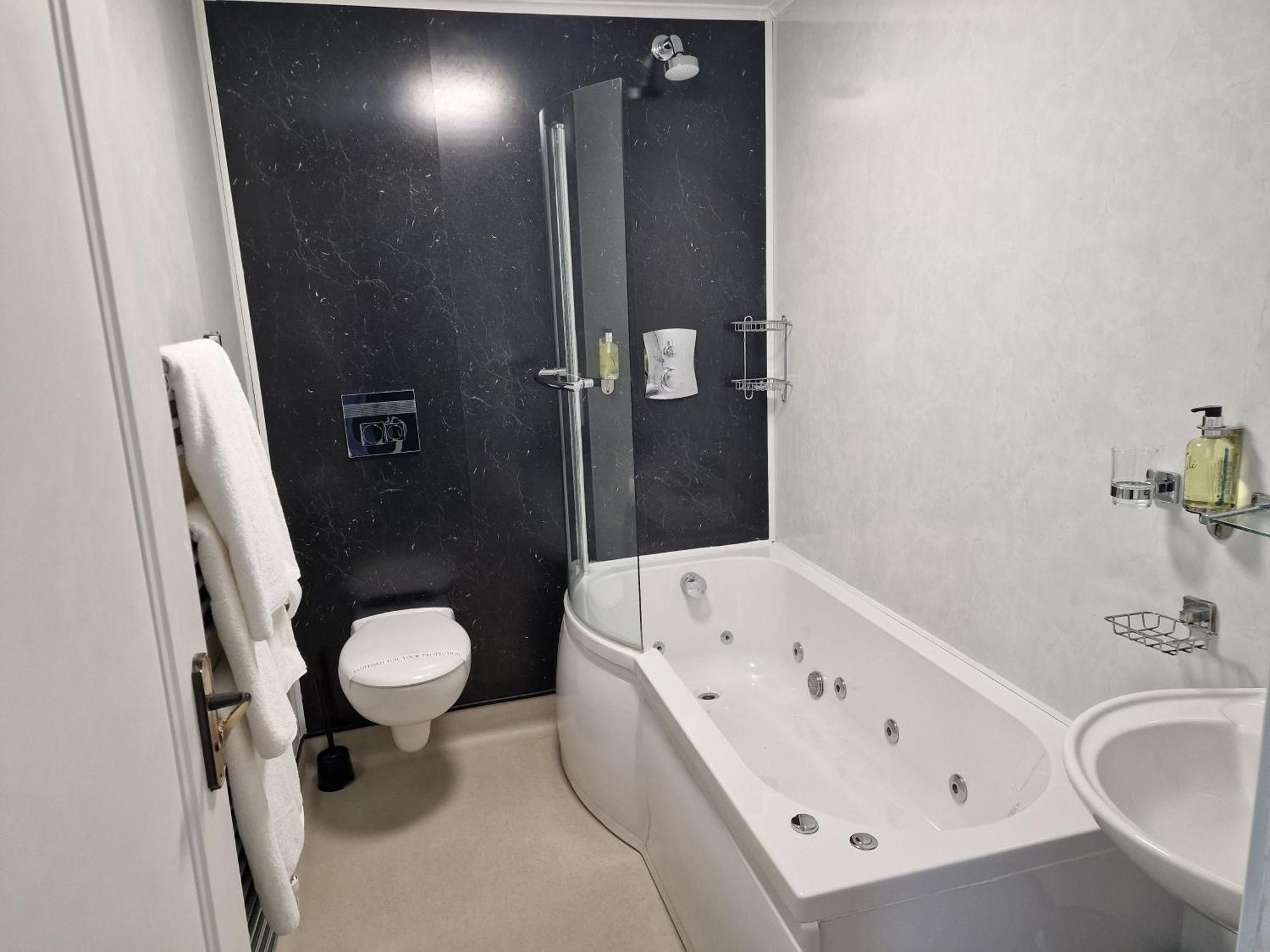 The Radnorshire Arms Hotel Presteigne Eksteriør bilde